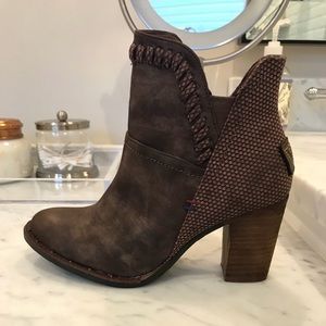 Vintage Havana Amala bootie